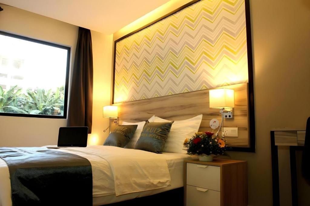 Le Ruiz Boutique Hotel Куала Лумпур Екстериор снимка